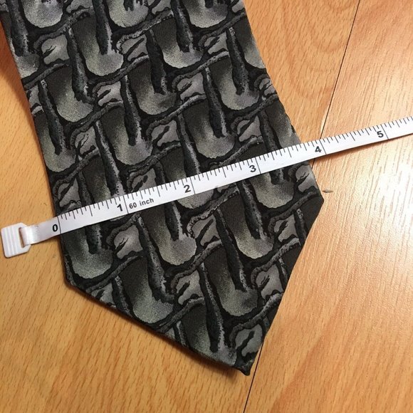 J. Garcia Stonehenge Ltd Gray Black Abstract Silk Handmade Tie Grateful Dead EUC - Picture 2 of 6